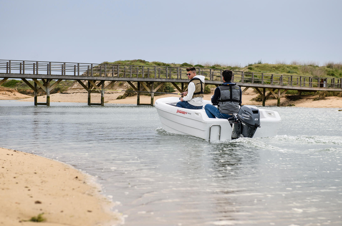 Yamaha F15 CMHS/L