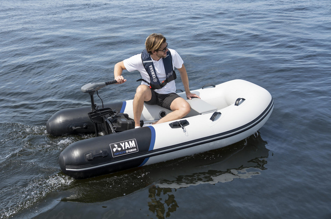 Yamaha M18