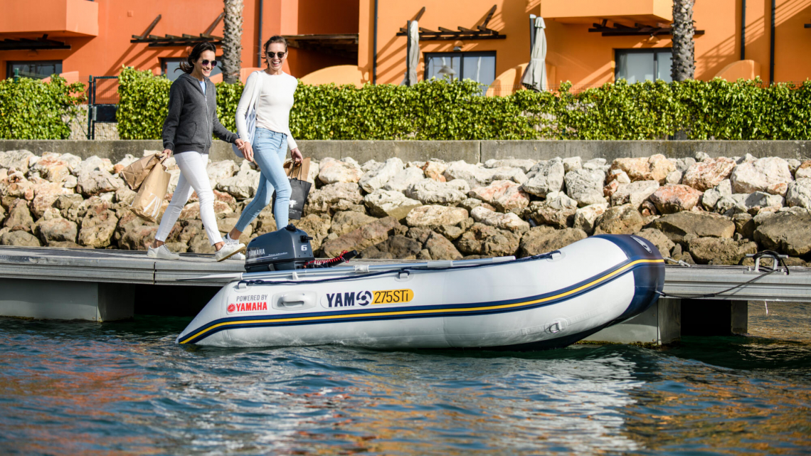 Yamaha F6 CMHL