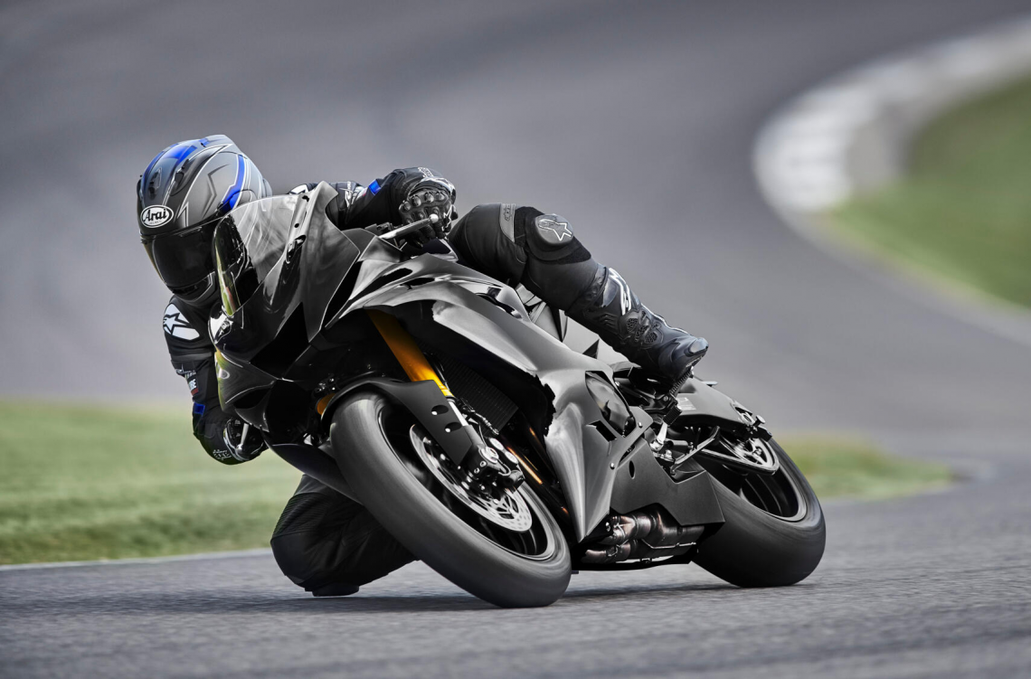 YZF-R6 Race