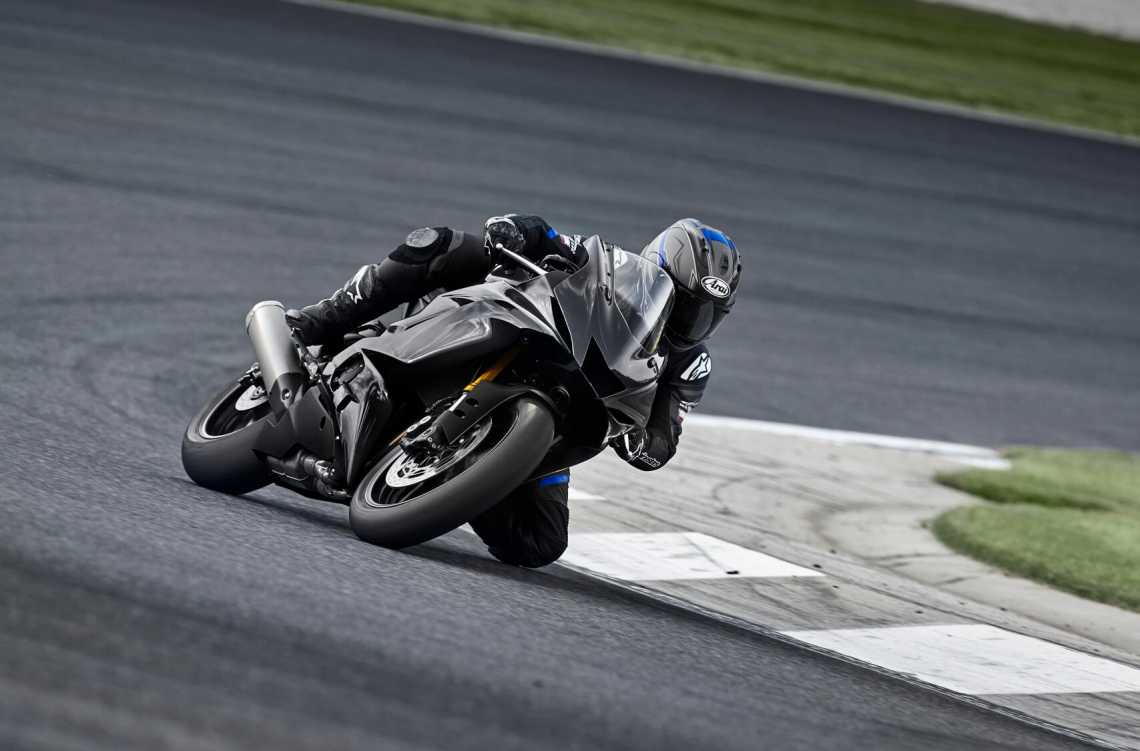 YZF-R6 Race