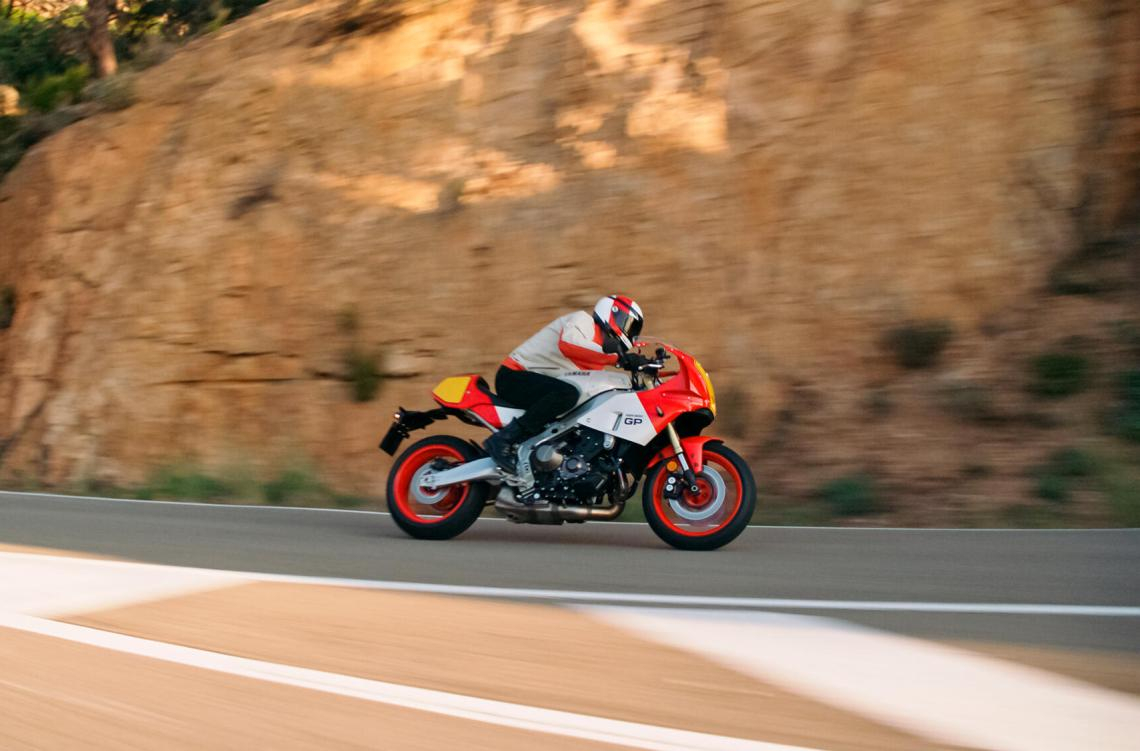 XSR900 GP