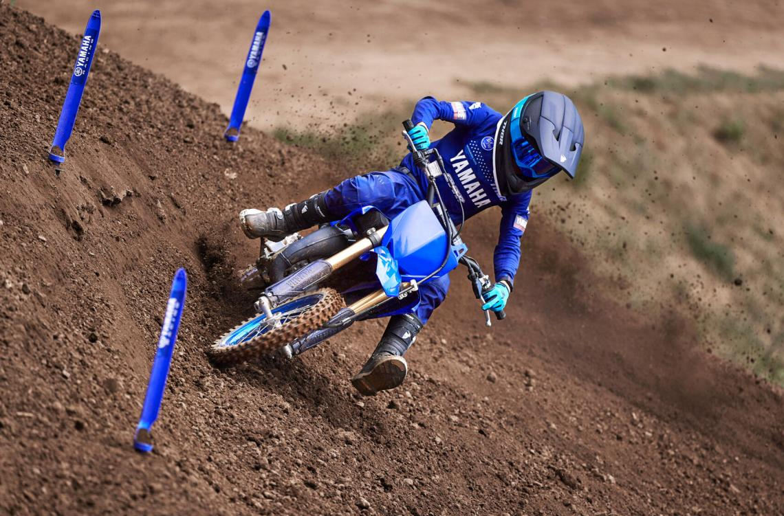 YZ65