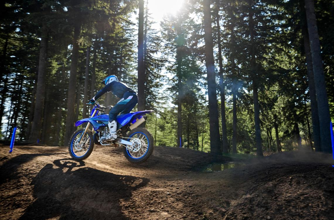 YZ250