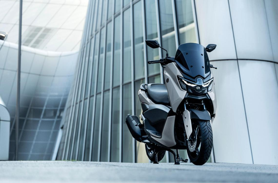 NMAX 125 Tech MAX