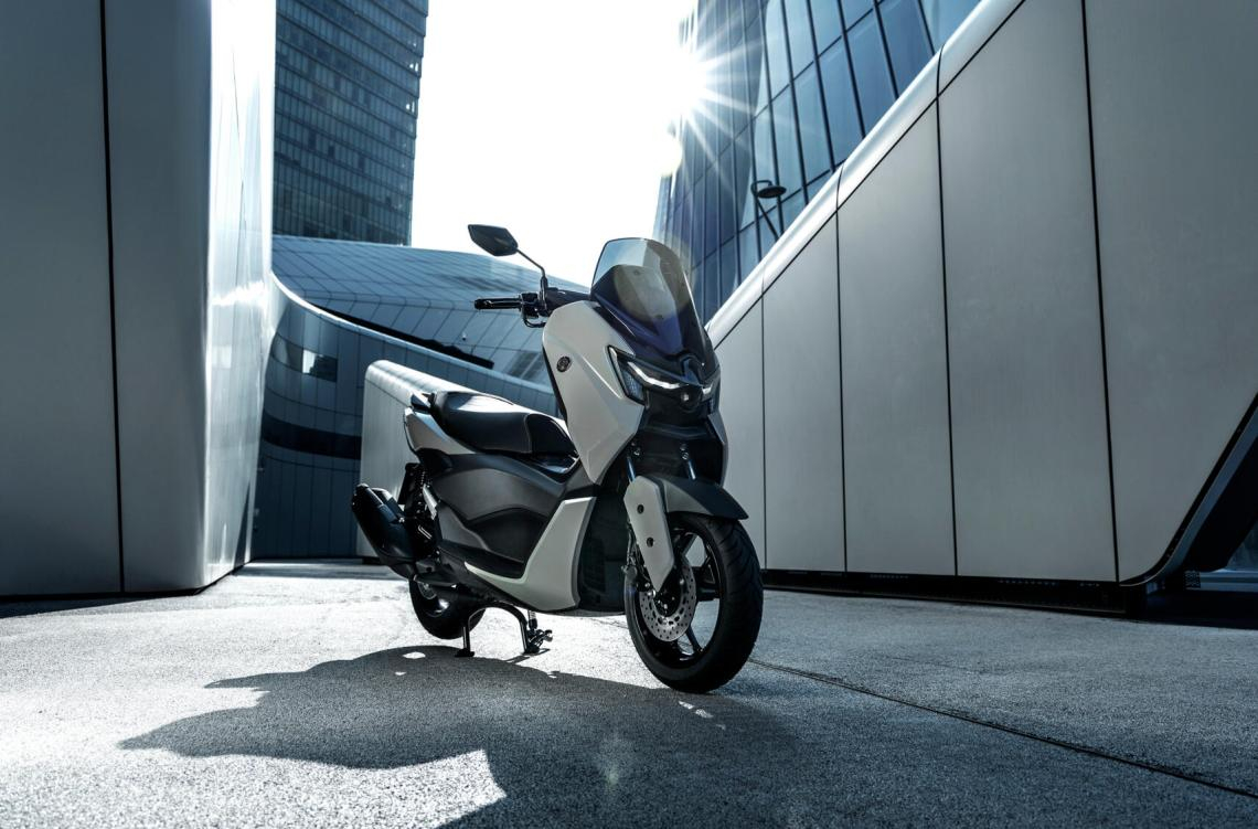 NMAX 125 Tech MAX