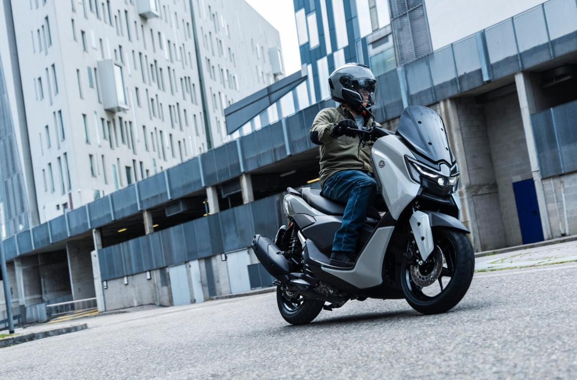 NMAX 125 Tech MAX