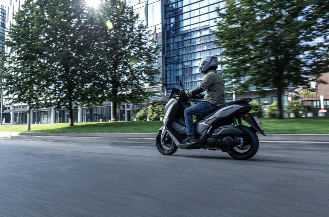 NMAX 125 Tech MAX