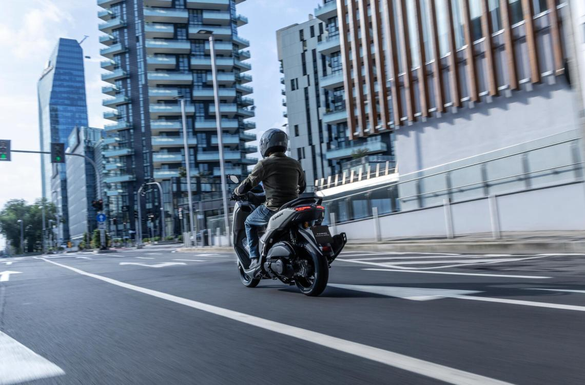 NMAX 125 Tech MAX