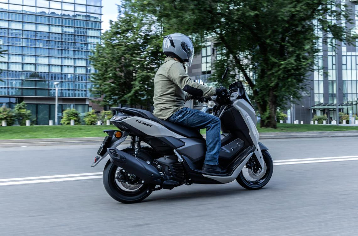 NMAX 125 Tech MAX
