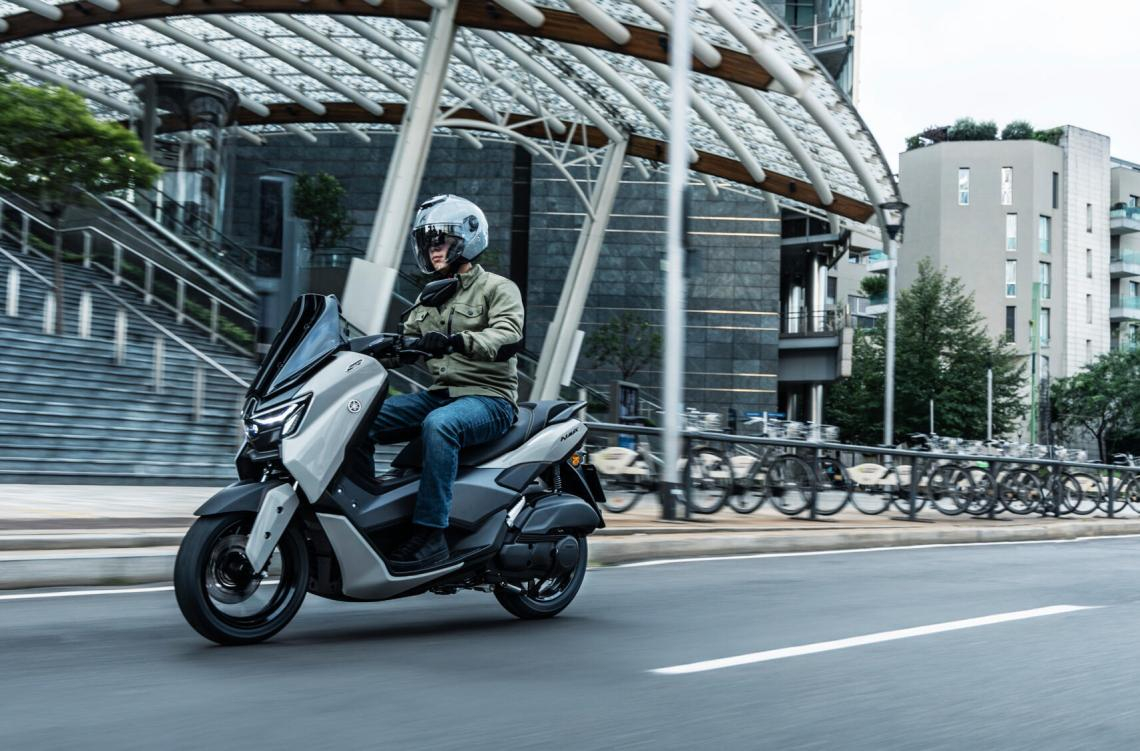 NMAX 125 Tech MAX