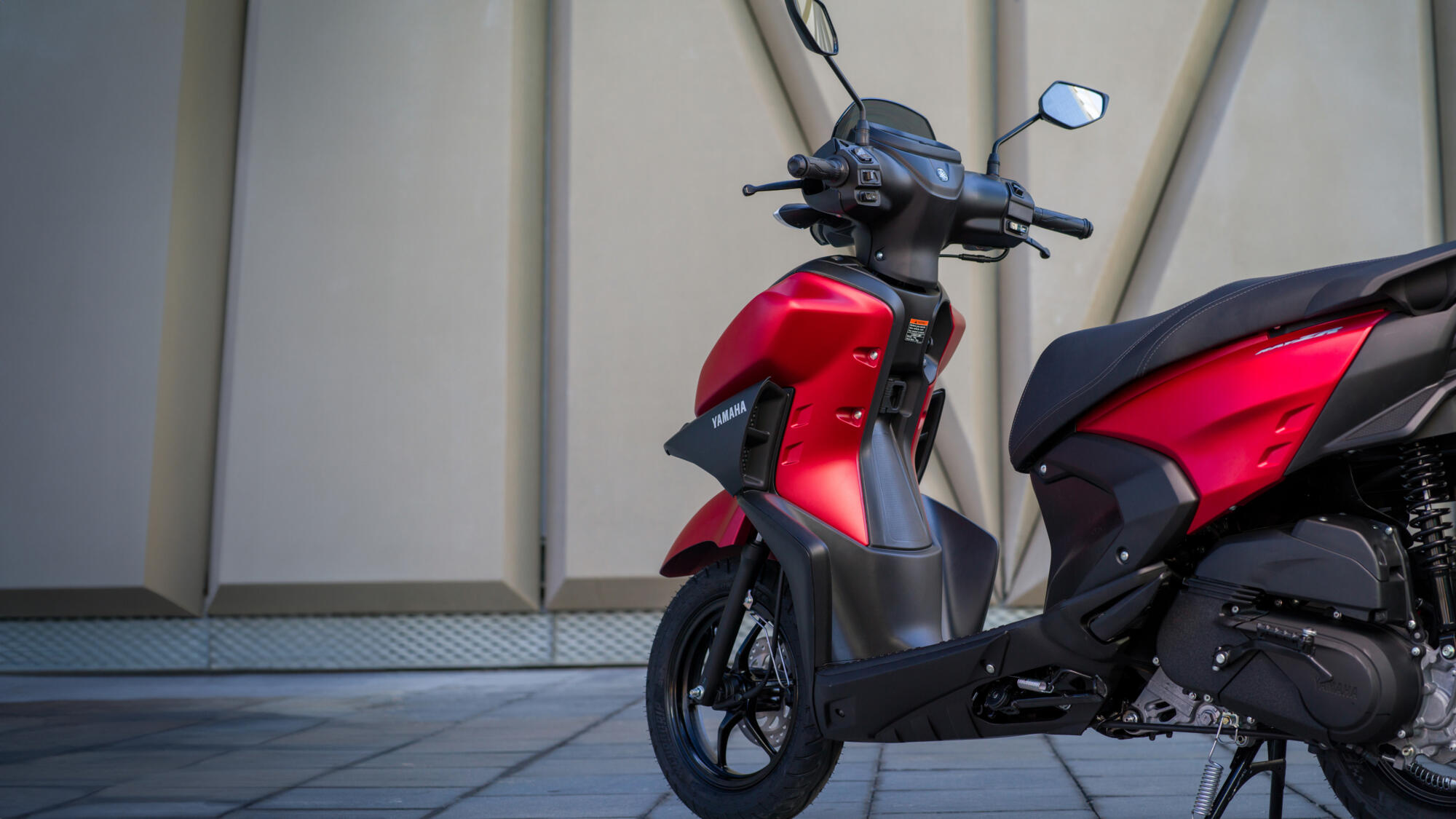 Самый легкий скутер Yamaha 